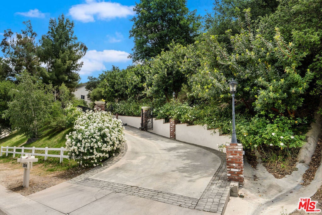 204 Bell Canyon Road