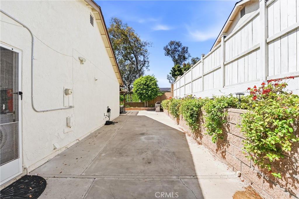 26781 Via Zaragosa, Mission Viejo CA 92691 - Photo 33