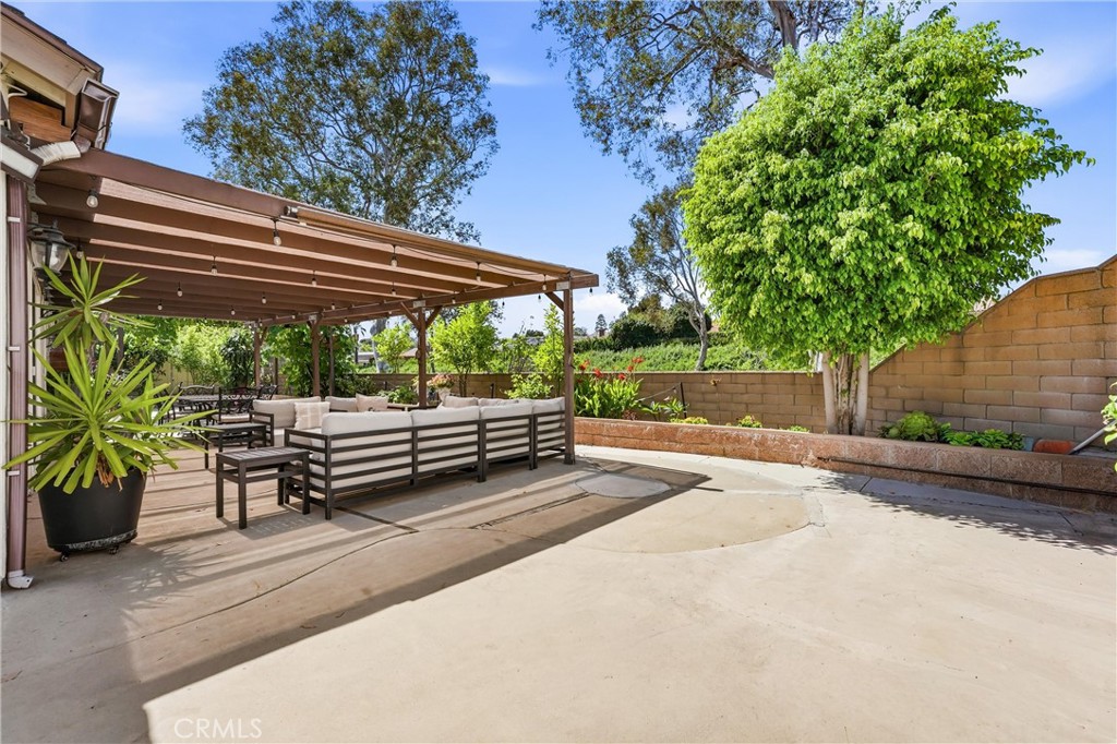 26781 Via Zaragosa, Mission Viejo CA 92691 - Photo 32