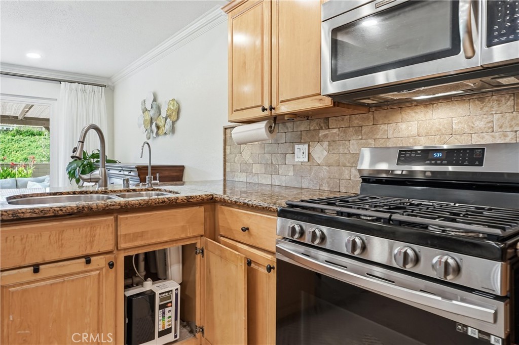 26781 Via Zaragosa, Mission Viejo CA 92691 - Photo 18