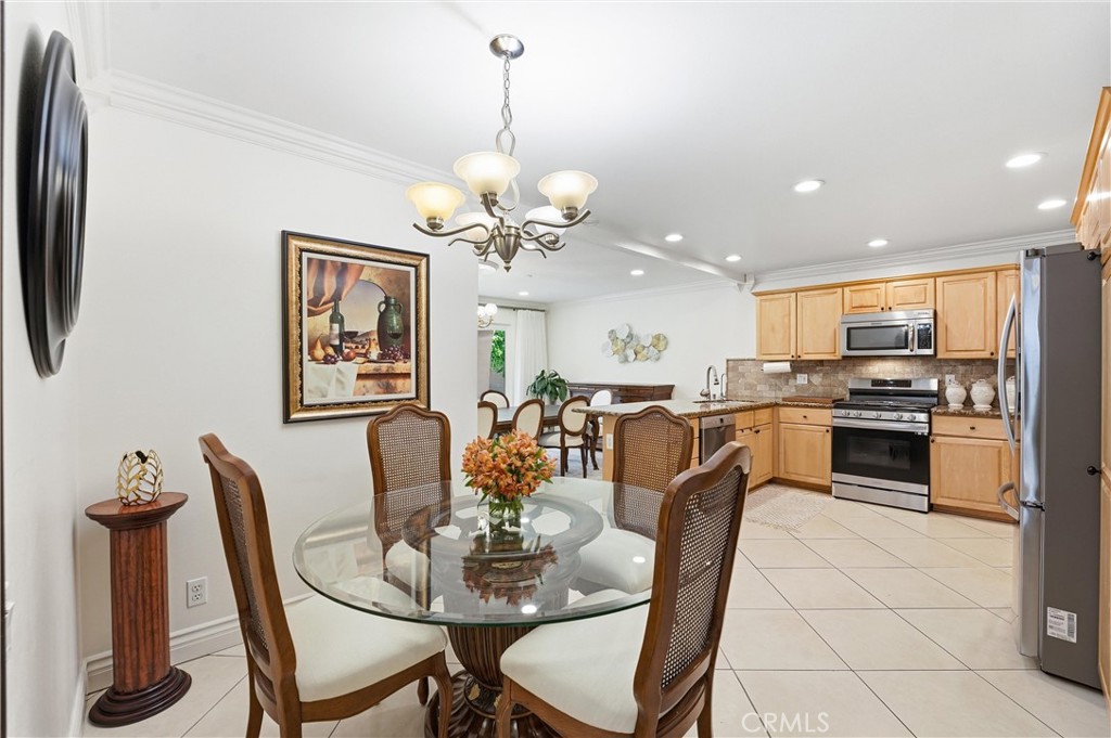 26781 Via Zaragosa, Mission Viejo CA 92691 - Photo 20