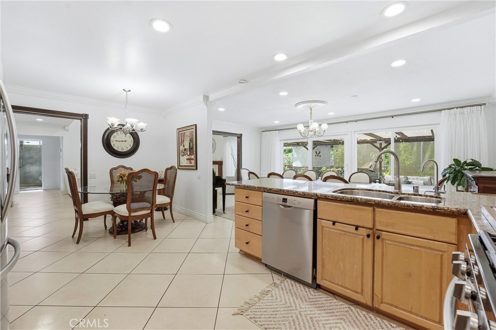 26781 Via Zaragosa, Mission Viejo CA 92691 - Photo 17