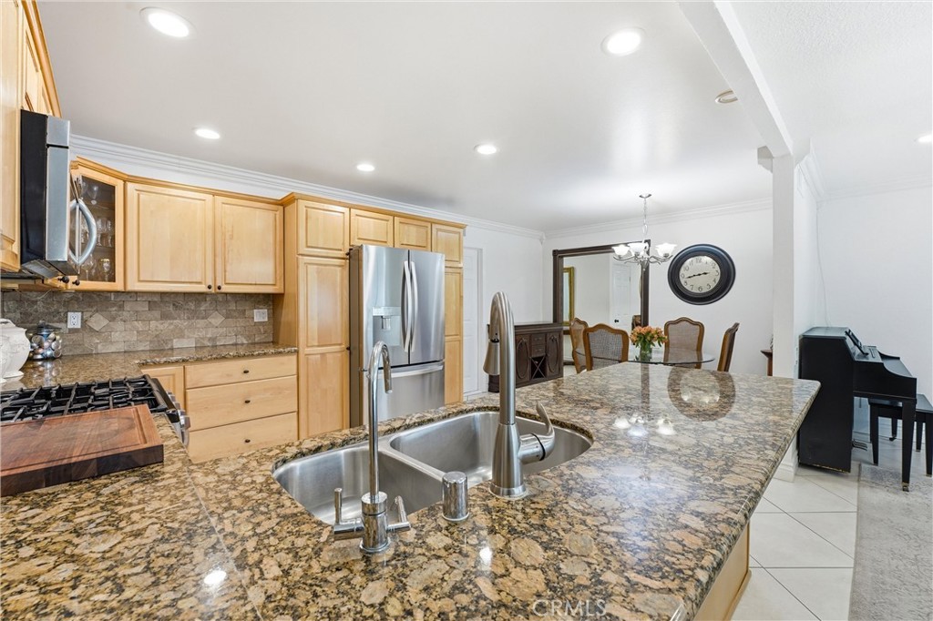 26781 Via Zaragosa, Mission Viejo CA 92691 - Photo 14