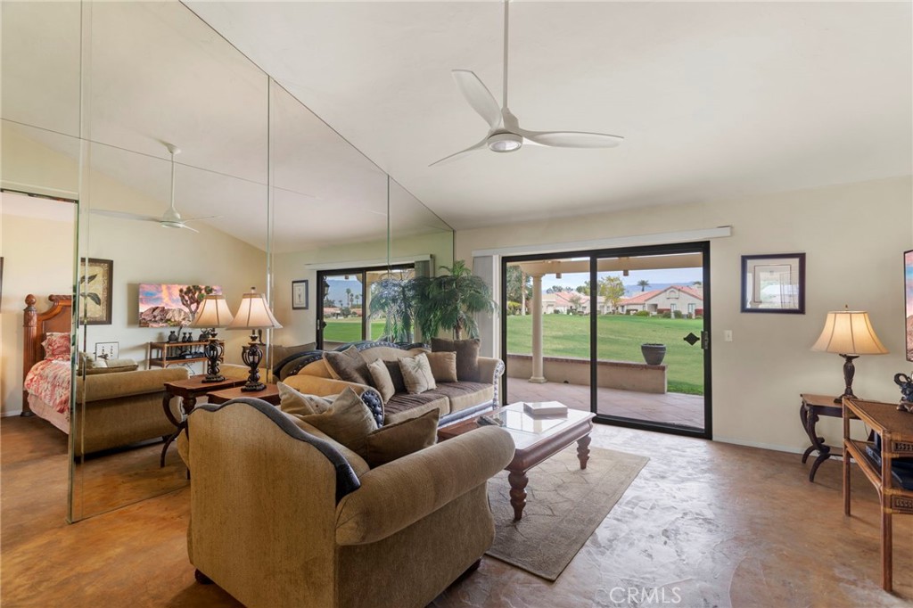 Palm Desert Resort CC (32418) - Residential