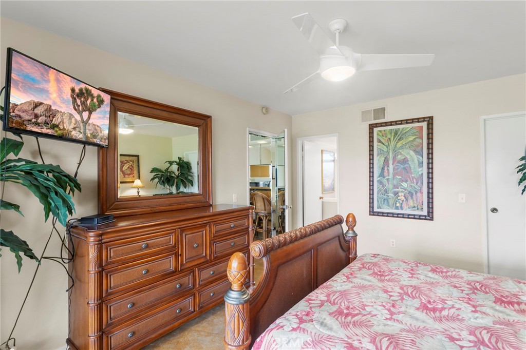 Palm Desert Resort CC (32418) - Residential