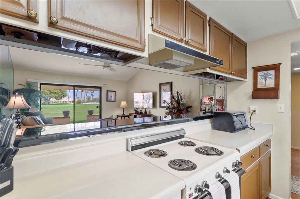 Palm Desert Resort CC (32418) - Residential