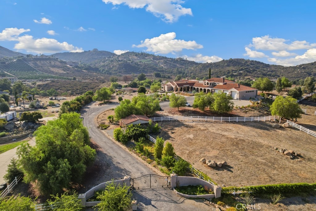 38075 Via Majorca