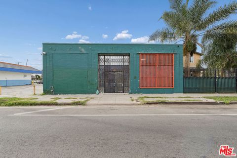 6215 S San Pedro Street Los Angeles CA 90003