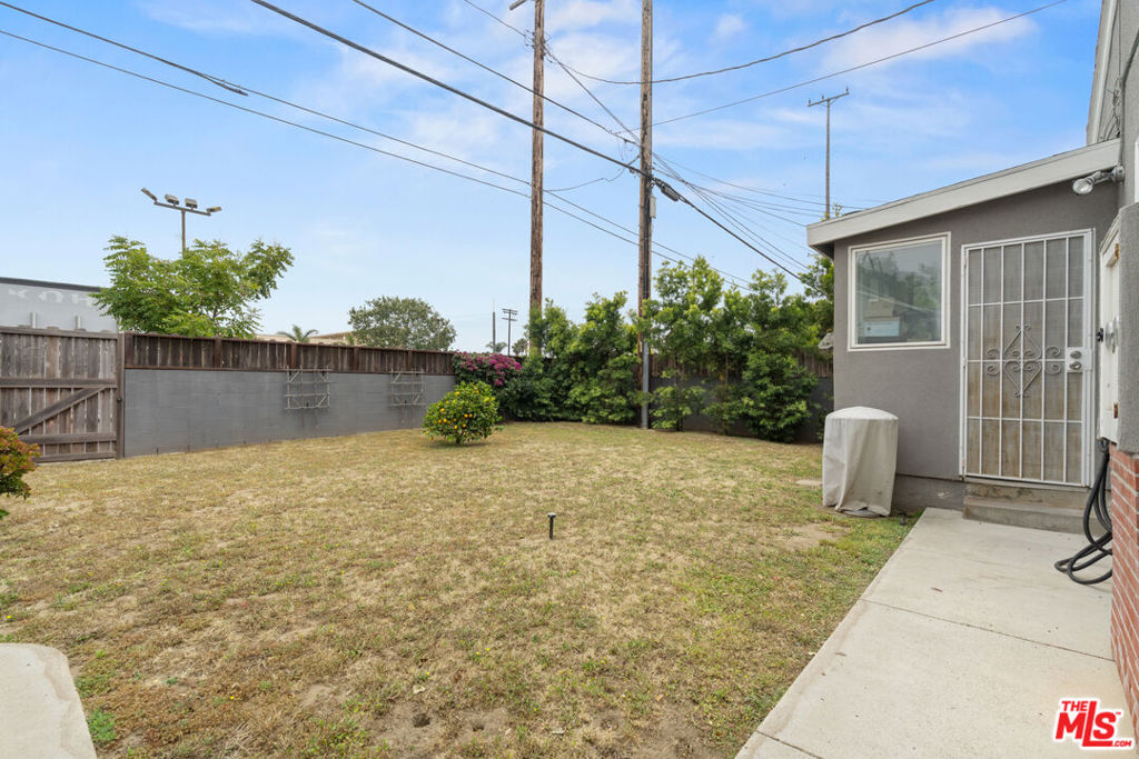 8720 El Manor Avenue