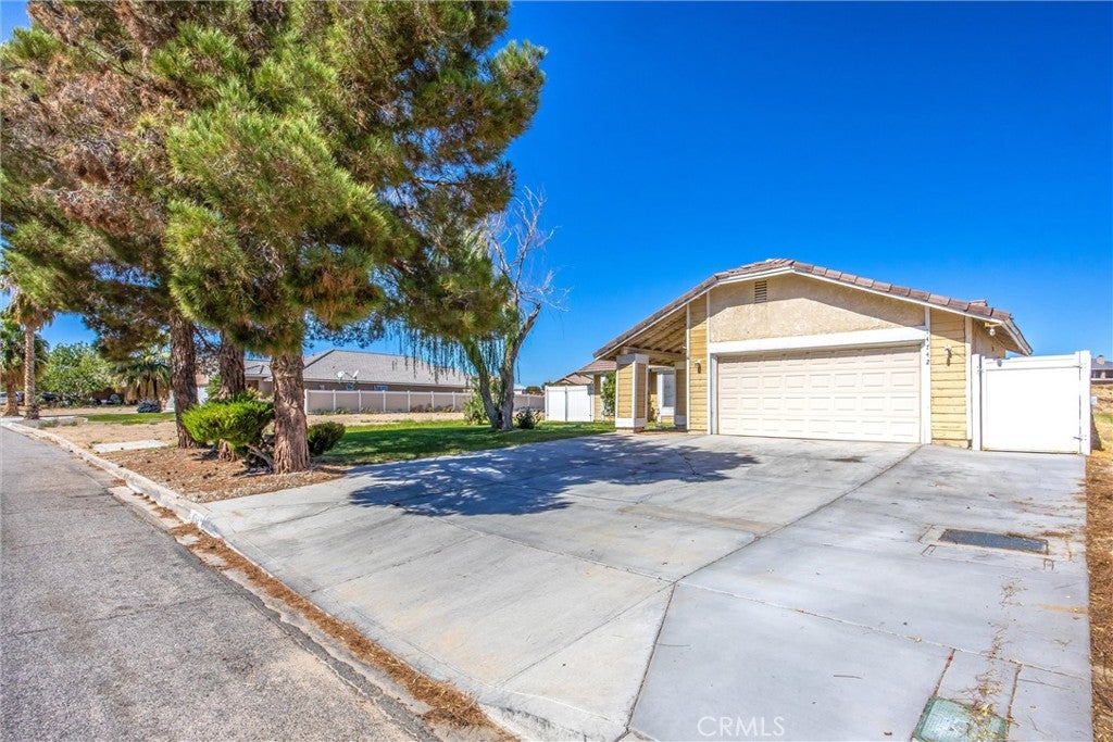 14742 Rivers Edge Rd