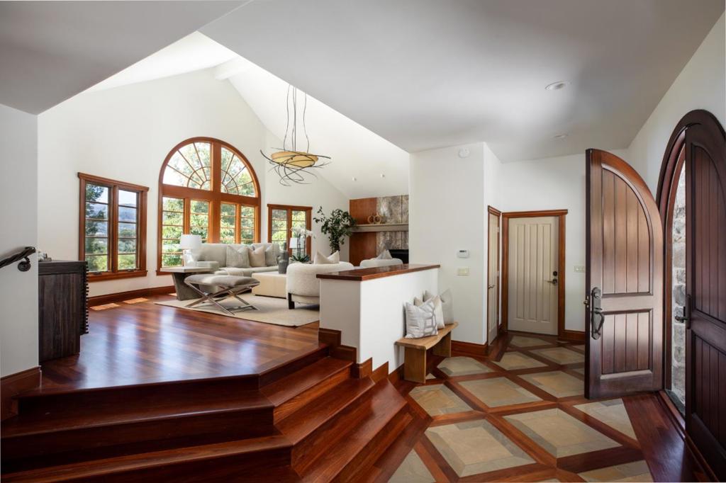12950 Alta Tierra Road
