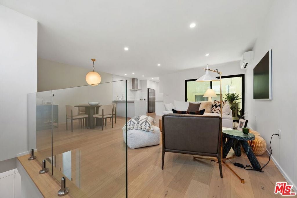 Photo of 2233 4th Street #3, Santa Monica, CA 90405 (MLS # 26869129)