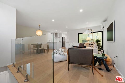 Photo of 2233 4th Street #3, Santa Monica, CA 90405 (MLS # 26869129)