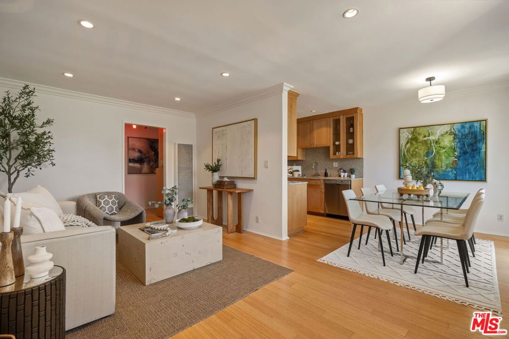 2721 2nd Street