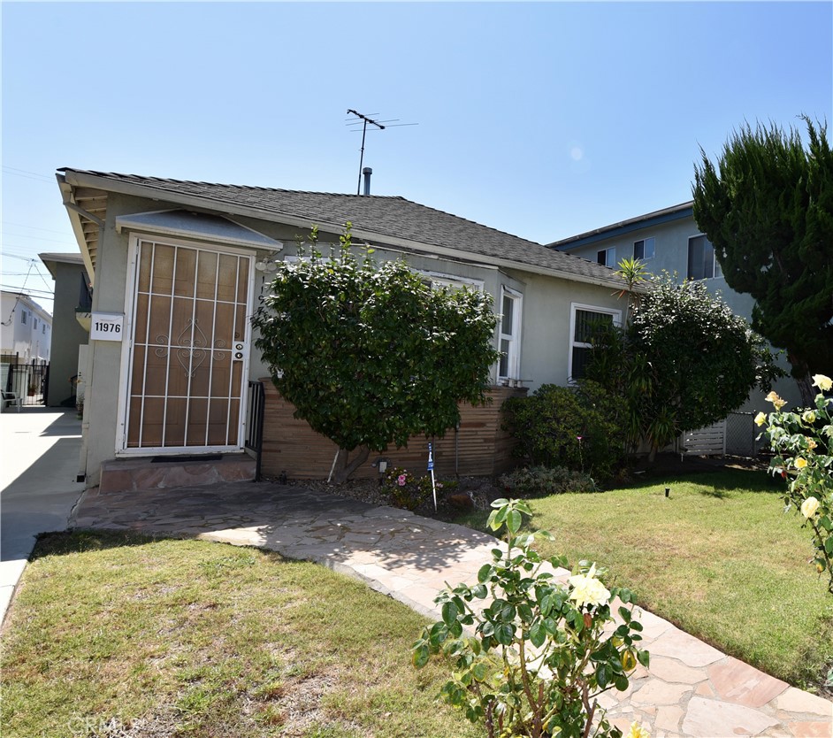 11974 Walnut Lane