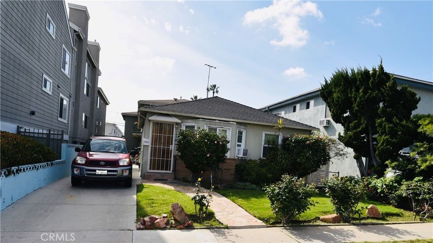Location! Location! Location! These 4 units are just minutes from the best that West Los Angeles has to offer, with Brentwood, Santa Monica, and UCLA only a short drive away. The property offers a great mix of units, including a front house with 2 bedrooms, 1 bath, and a private laundry room. The downstairs rear unit is a 2-bedroom, 2-bath, while the upstairs unit features 2 bedrooms, 1 bath, and a private balcony. The final unit is a 1-bedroom, 1-bath. The property has been very well maintained over the years, with all units featuring dual-pane windows, some with newer flooring, a recently replaced water heater, and a roof updated in 2004. All four units will be delivered vacant, allowing you the opportunity to achieve full market rents for the area. Additional features include four carports at the rear of the property and a long front driveway providing plenty of parking.

Don’t let this great opportunity pass you by!