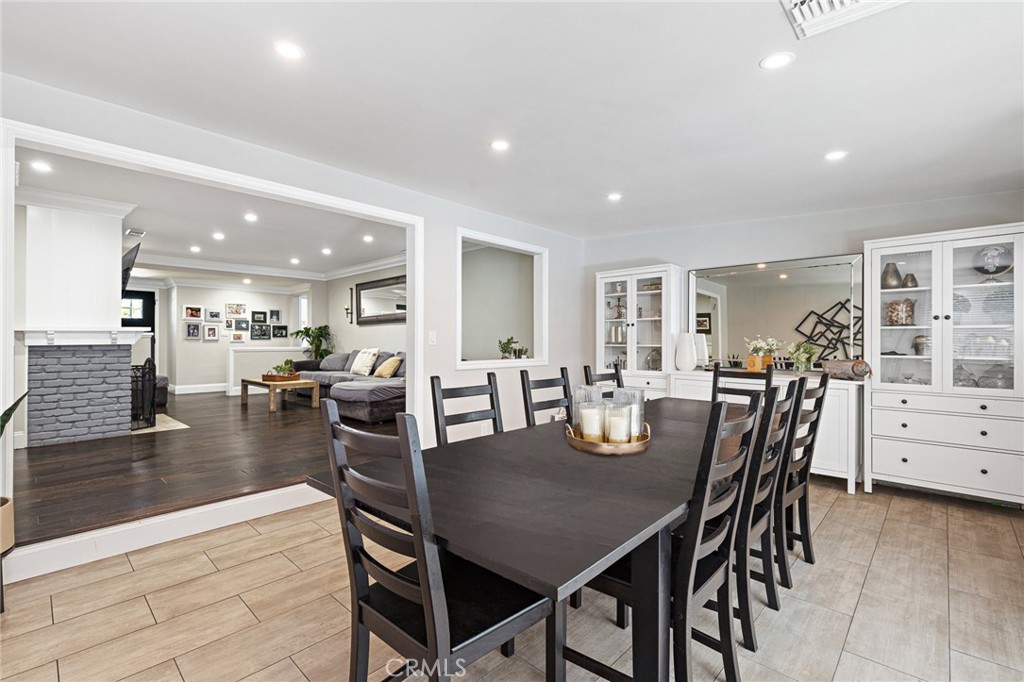 19438 Calvert Street