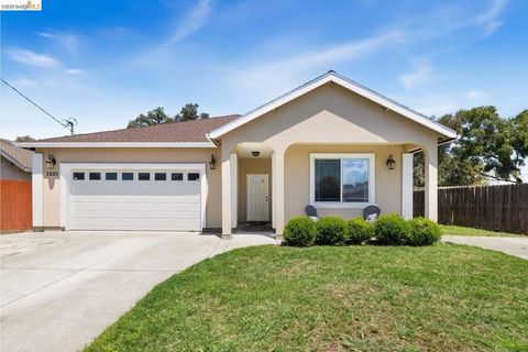 Photo of 1501 Rene AVE AVE, Sacramento, CA 95838 (MLS # 41134892)
