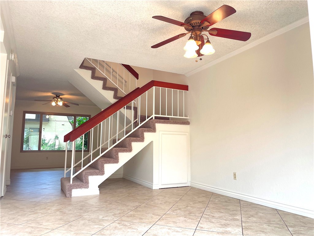 1077 Santo Antonio Drive S 24