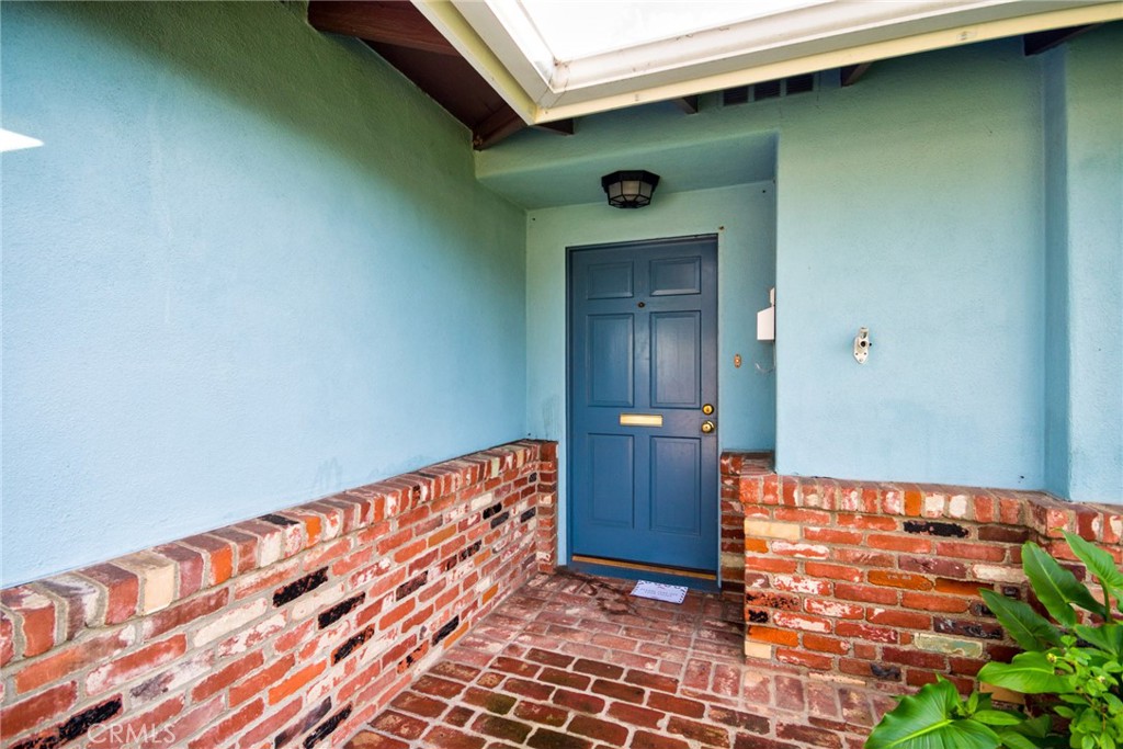 8348 Doris Avenue Front