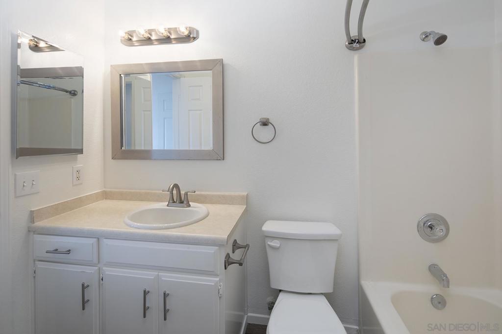 La Jolla - Residential Lease