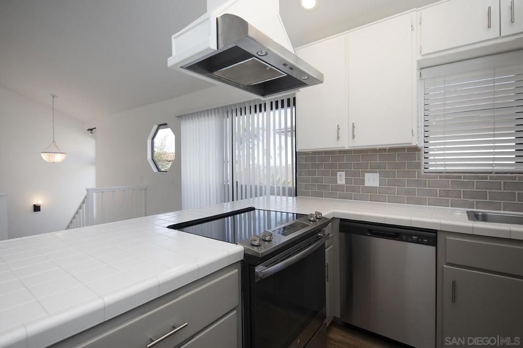 La Jolla - Residential Lease