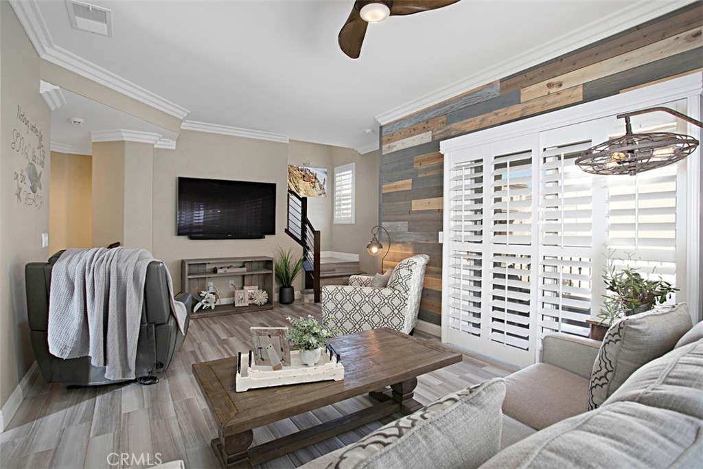 709 Sea Cottage Way