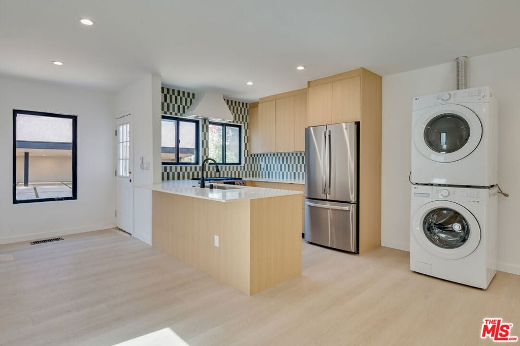 Photo of 1223 Havenhurst Drive #2, West Hollywood, CA 90046 (MLS # 26102131)