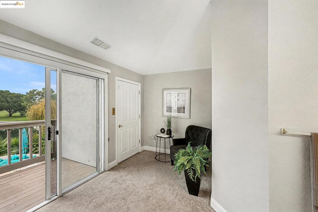 DISCOVERY BAY COUNTRY CLUB - Residential