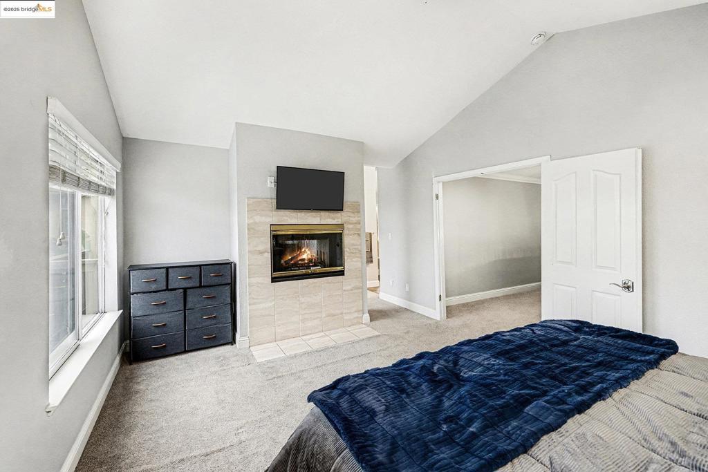 DISCOVERY BAY COUNTRY CLUB - Residential