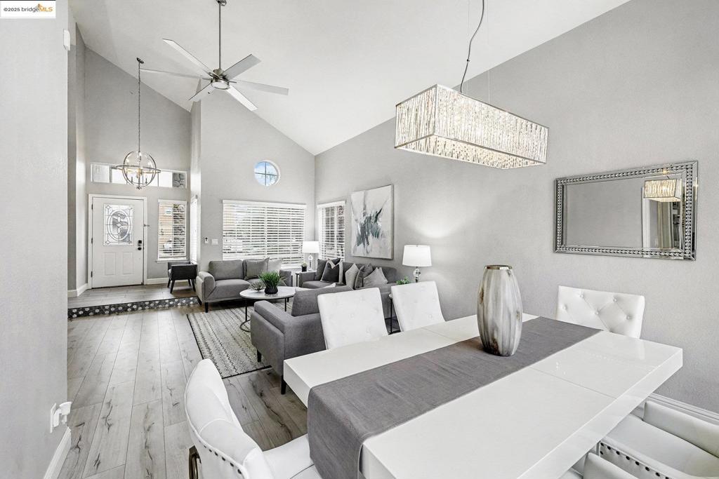 DISCOVERY BAY COUNTRY CLUB - Residential