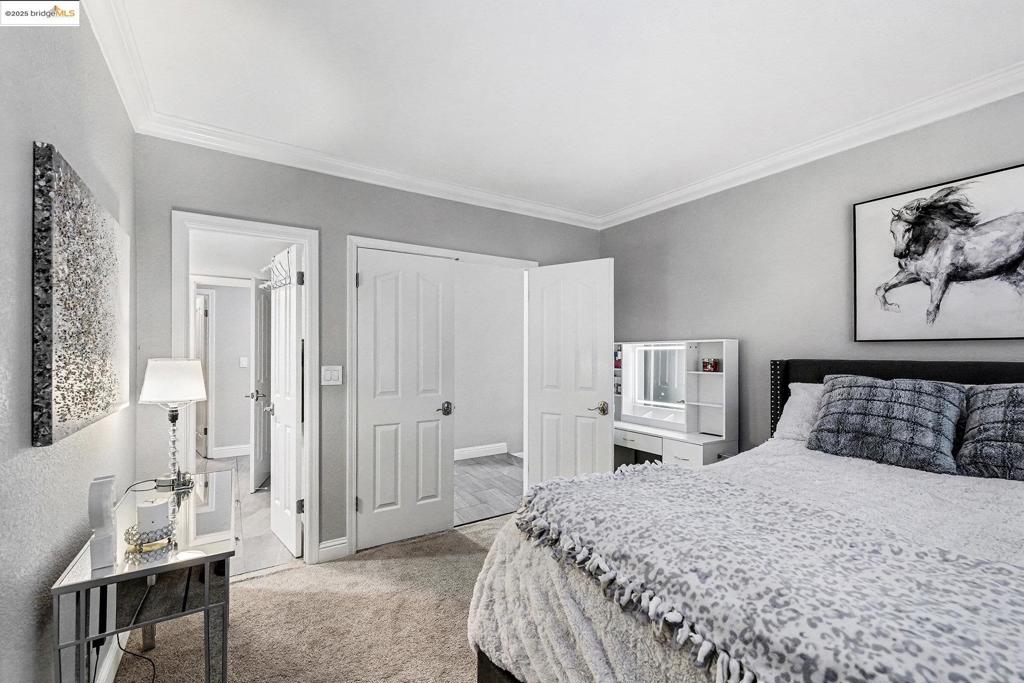 DISCOVERY BAY COUNTRY CLUB - Residential