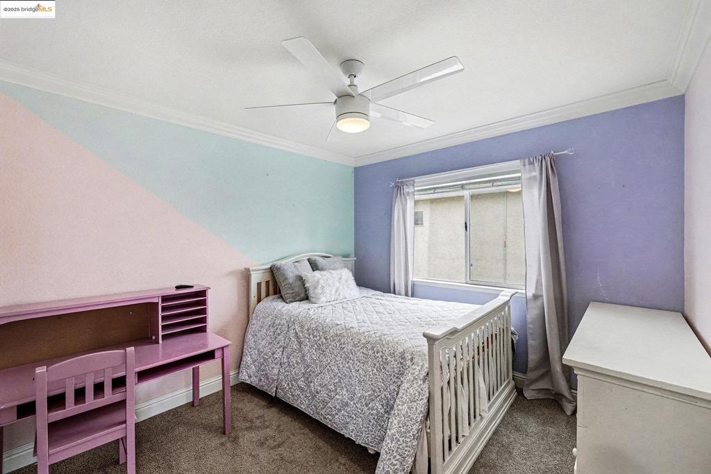 DISCOVERY BAY COUNTRY CLUB - Residential