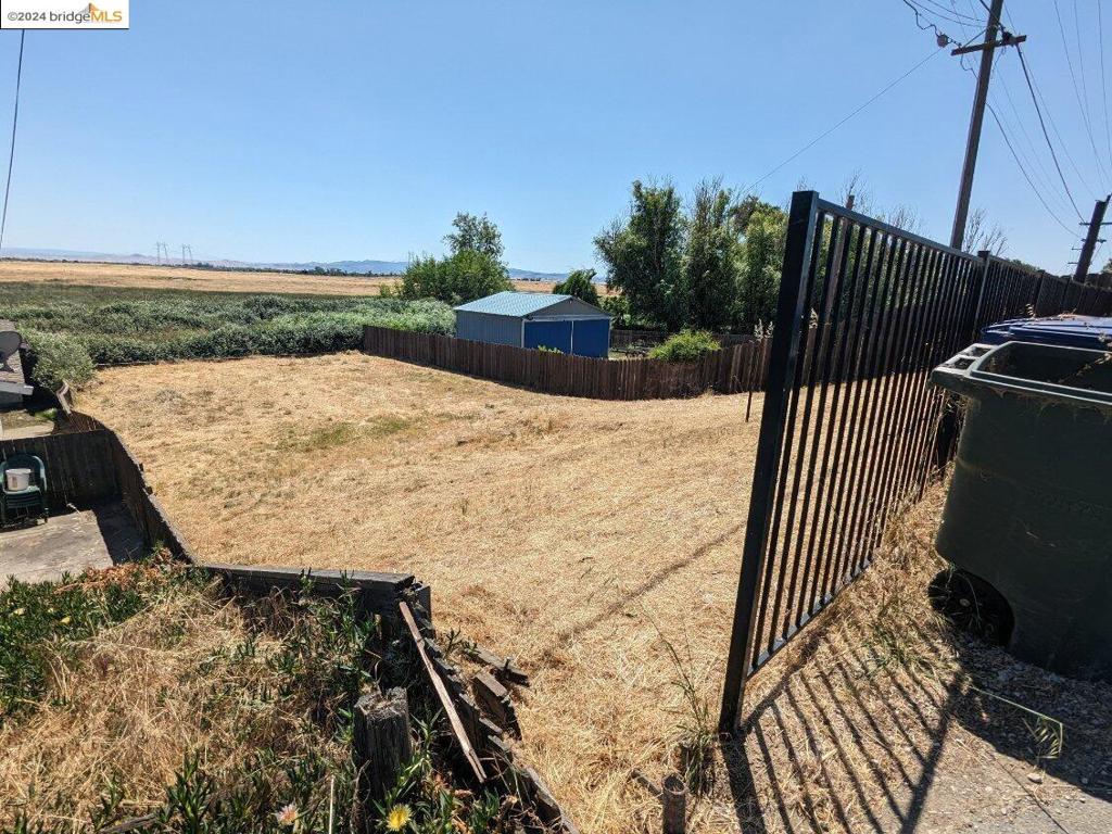 2368 Dutch Slough Rd