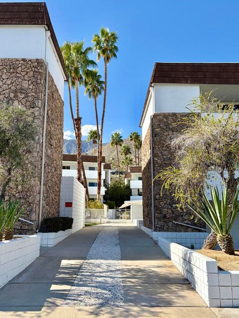 Photo of 2301 S Skyview Drive #2, Palm Springs, CA 92264 (MLS # 219142984DA)