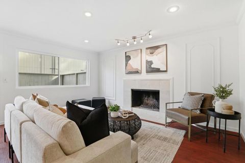 Photo of 3027 Kaiser Drive #D, Santa Clara, CA 95051 (MLS # ML82033291)