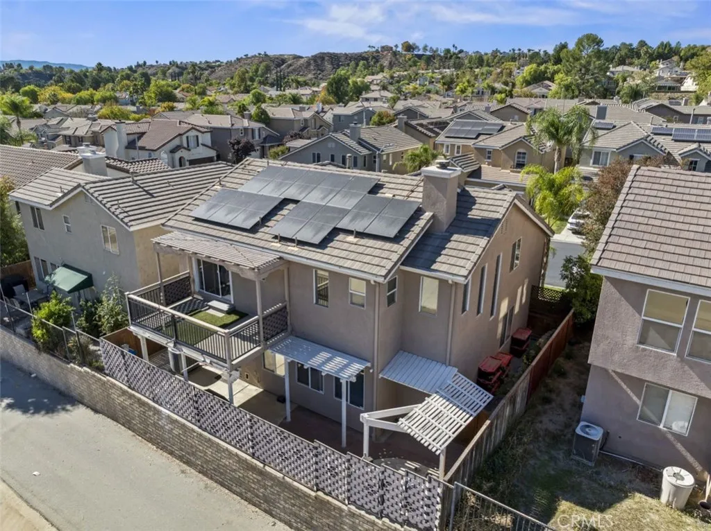 Saugus, California 91350, United States, 3 Bedrooms Bedrooms, ,3 BathroomsBathrooms,Residential,Active,241833