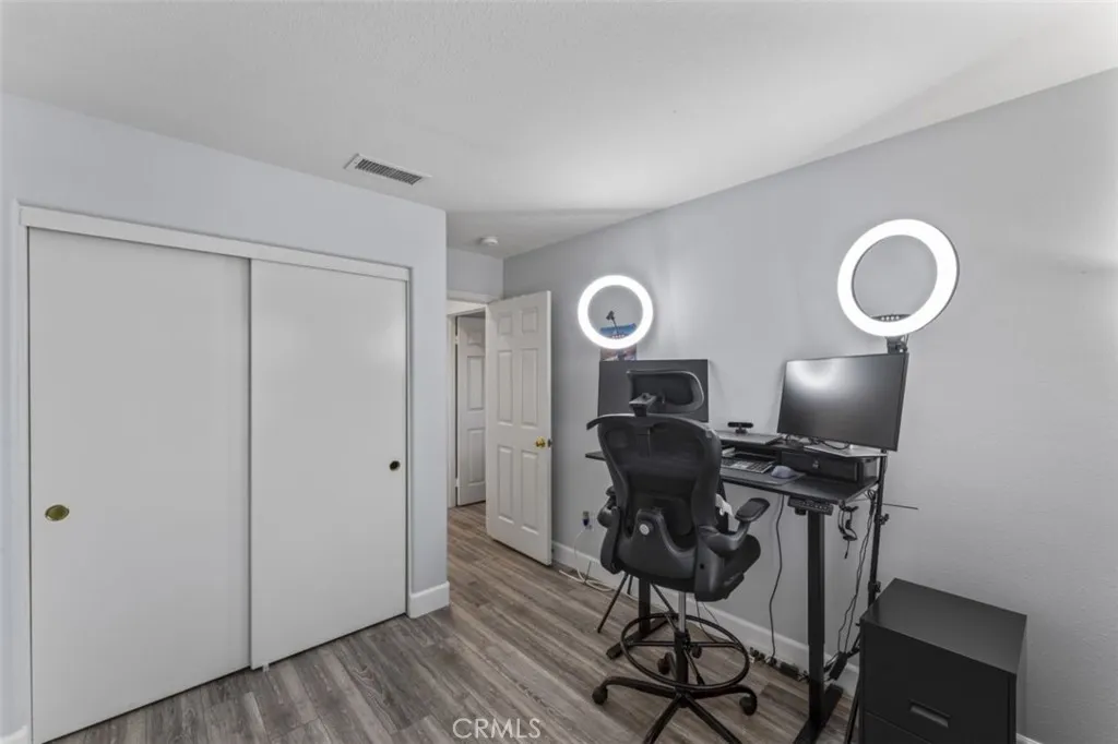 Saugus, California 91350, United States, 3 Bedrooms Bedrooms, ,3 BathroomsBathrooms,Residential,Active,241833