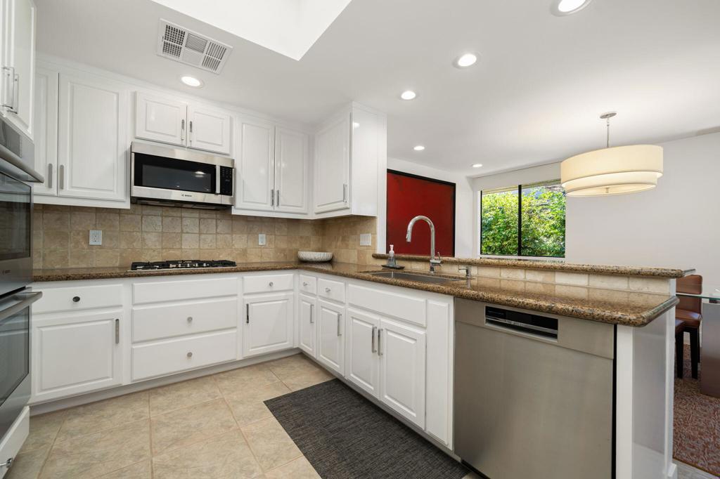 The Springs C.C. - Residential