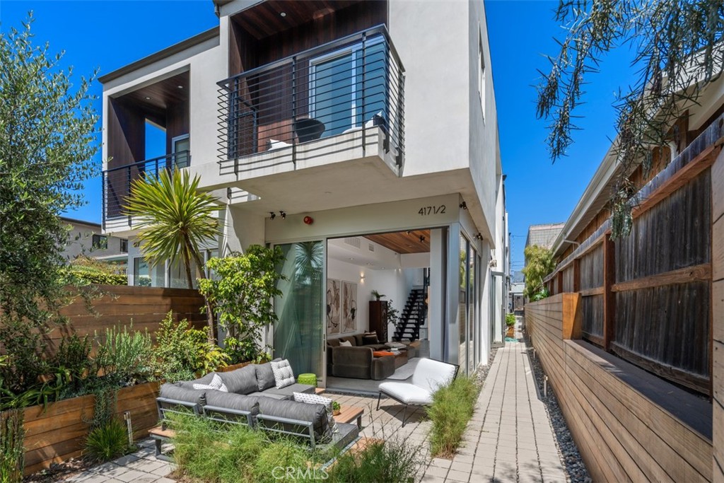 417 Sunset Avenue 1.2