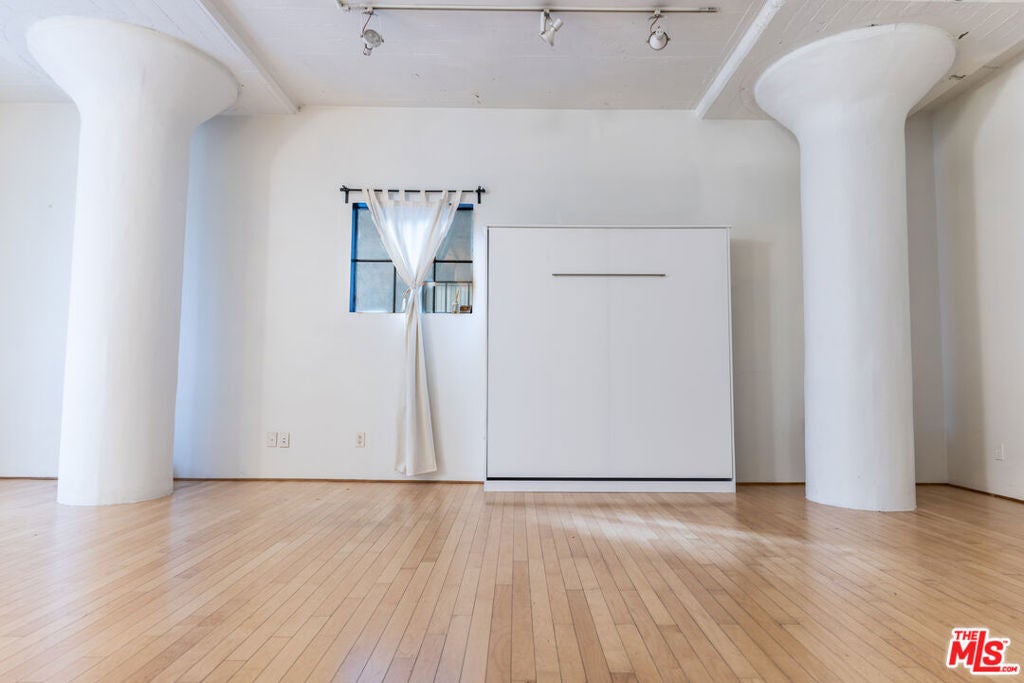 420 S San Pedro Street 231