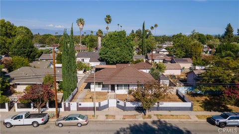 Tiny photo for 7840 7842 Woodlake Avenue, West Hills, CA 91304 (MLS # SR26185656)