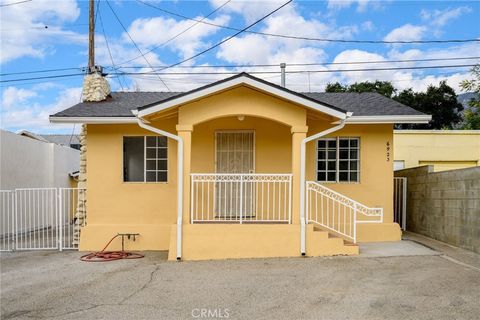 Photo of 6923 Foothill, Tujunga, CA 91042 (MLS # GD25261878)