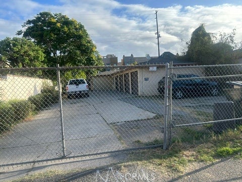Photo of 118 E Truslow AVE, Fullerton, CA 92832 (MLS # PW26192846)