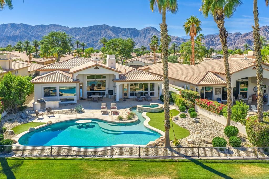 Photo of 49544 ViA Conquistador, La Quinta, CA 92253 (MLS # 219145481DA)