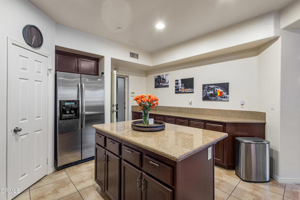 Riverpark - 535201 - Residential