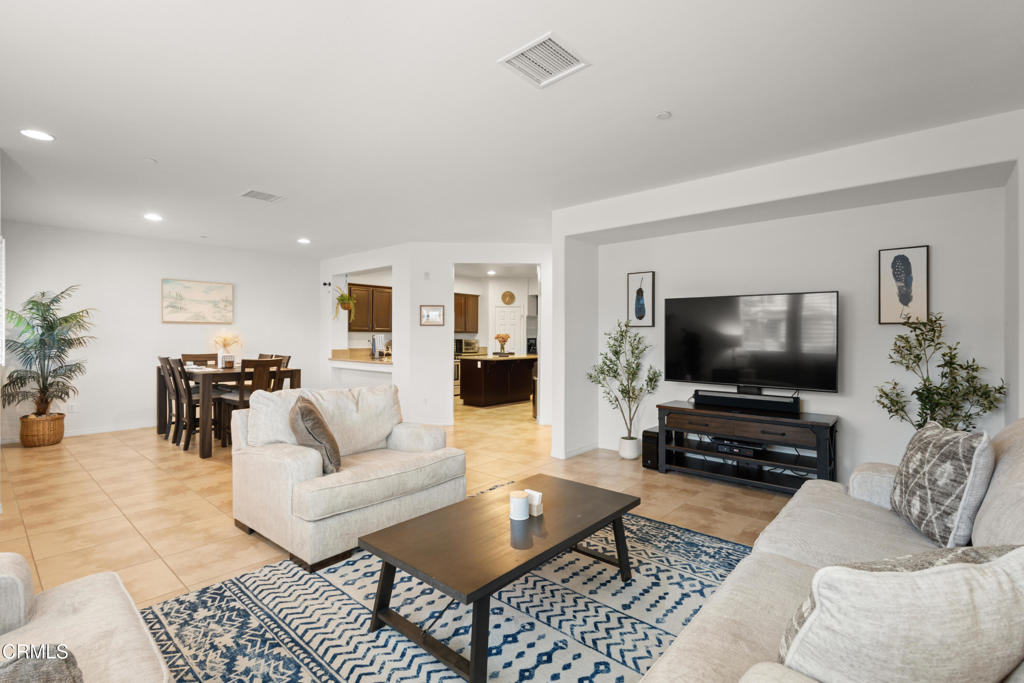 Riverpark - 535201 - Residential