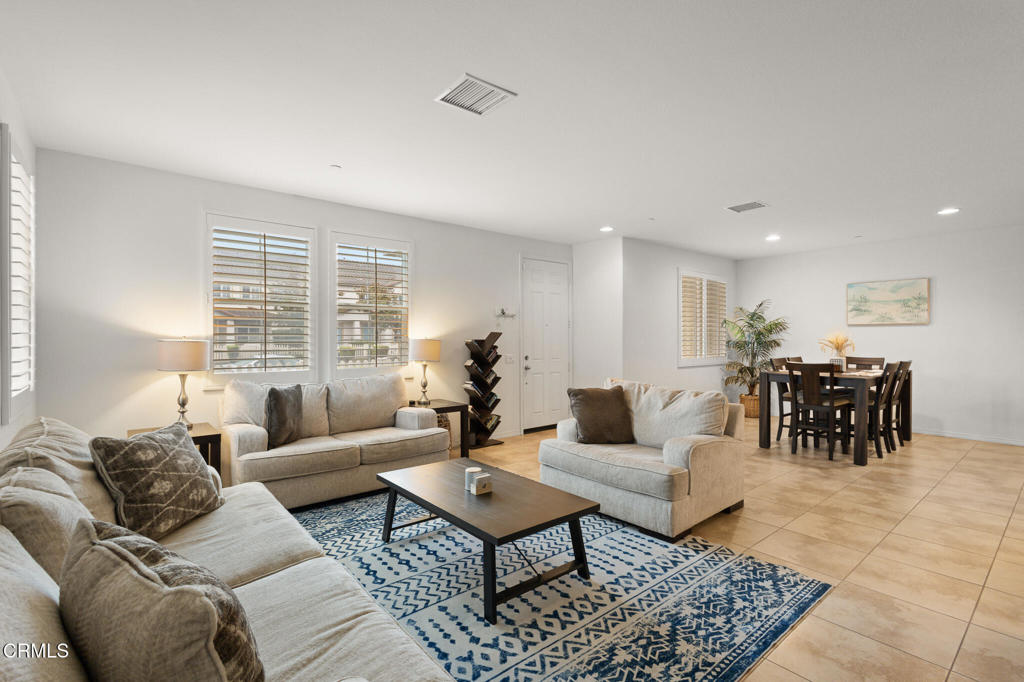 Riverpark - 535201 - Residential