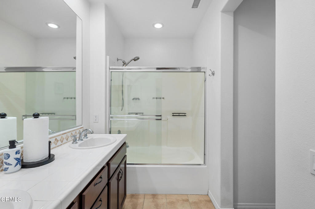 Riverpark - 535201 - Residential