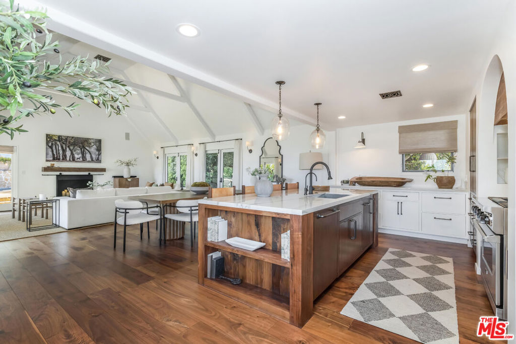 8148 Mannix Drive